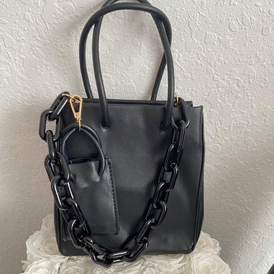 Black Handbag/Purse - Life with JessicaS