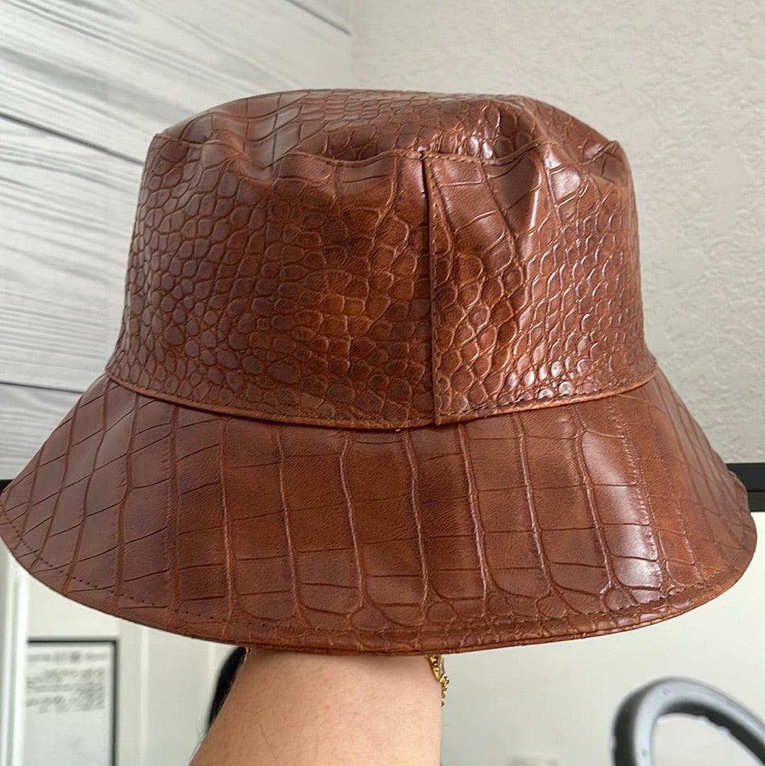 Brown Faux Leather Bucket Hat/Sombrero de Copa - Life with JessicaS